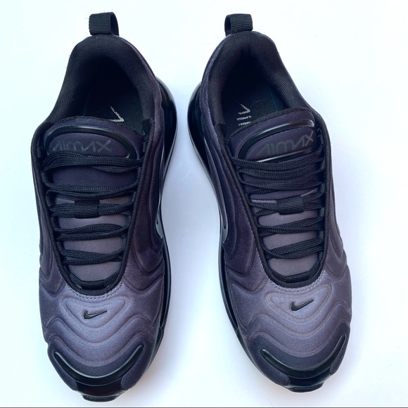 nike 720 black size 7